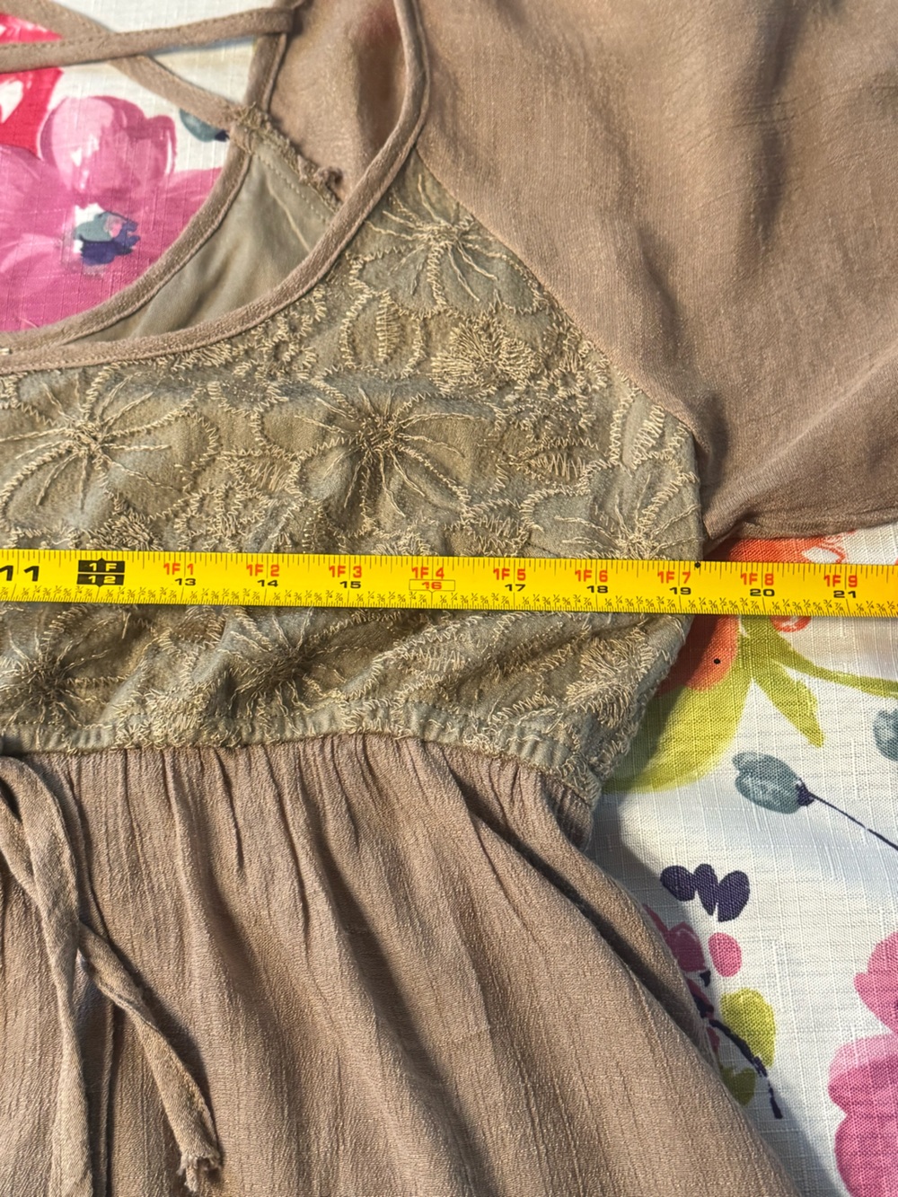 Rebellion Again Taupe Lace Bell Sleeve Babydoll Mini Dress M Western Boho C5 - Picture 10 of 10
